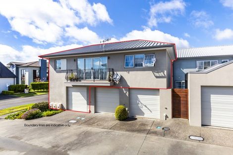 Photo of property in 33 Chateau Crescent, Rangatira Park, Taupo, 3330