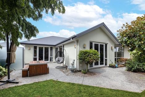 Photo of property in 38 Pentecost Road, Rangiora, 7400