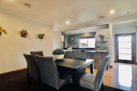 Photo of property in 8 Montgomery Street, Waipukurau, 4200