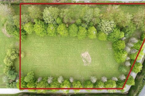 Photo of property in 2 Ashdown Park Lane, Riverhead, 0793