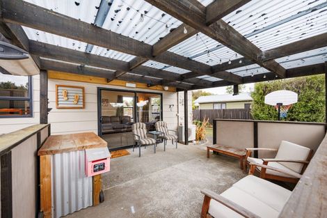 Photo of property in 15 Mountfort Grove, Feilding, 4702