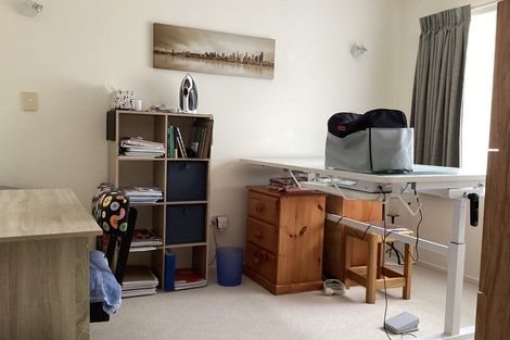 Photo of property in 16 Brodie Place, Bethlehem, Tauranga, 3110