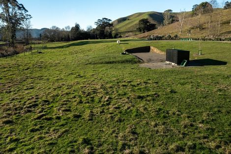 Photo of property in 10 Church Vly Road, Wakefield, 7095