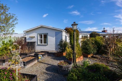 Photo of property in 135 Howick Road, Redwoodtown, Blenheim, 7201