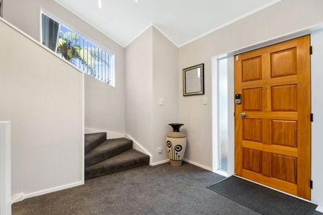 Photo of property in 16 Frisken Place, Lynmore, Rotorua, 3010