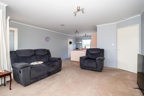 Photo of property in 2/4 Studholme Street, Temuka, 7920