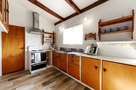Photo of property in 7 Mayne Place, Snells Beach, 0920