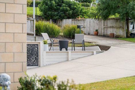 Photo of property in 3 Lakeside Terrace, Omokoroa, 3114