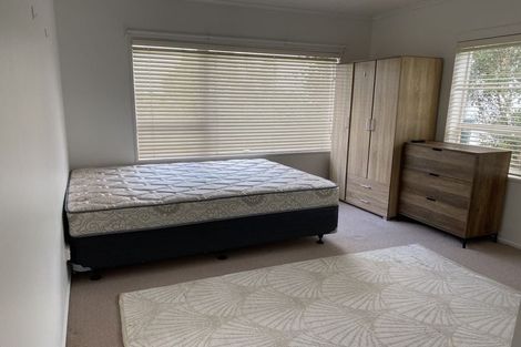 Photo of property in 26 Grenada Avenue, Forrest Hill, Auckland, 0620