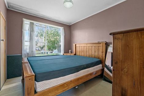 Photo of property in 30 Staverton Crescent, Mangere, Auckland, 2022