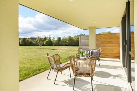 Photo of property in 100 Mount Taylor Drive, Feilding, 4775