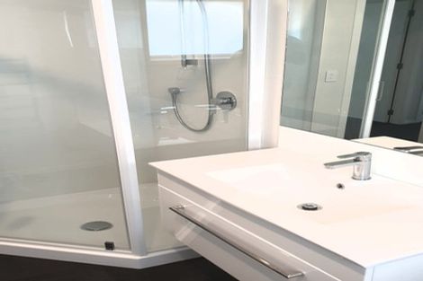 Photo of property in 115a Bell Road, Waiwhetu, Lower Hutt, 5010