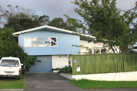 Photo of property in 66 Vodanovich Road, Te Atatu South, Auckland, 0610