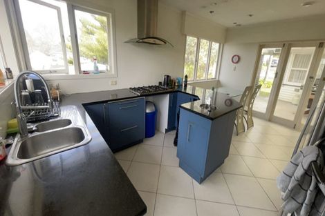 Photo of property in 10 Mildmay Road, Henderson, Auckland, 0610