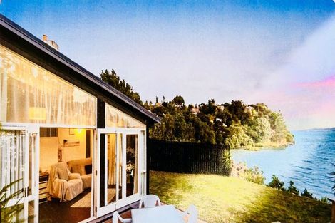 Photo of property in 122 Aeroview Drive, Beach Haven, Auckland, 0626