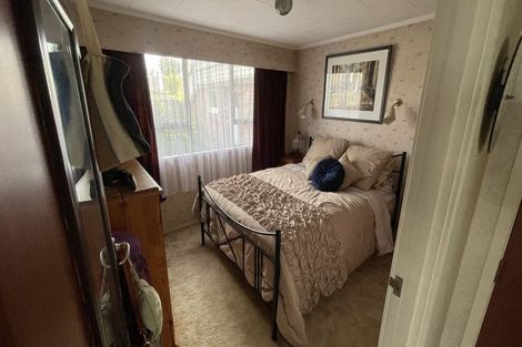 Photo of property in 10 Mildmay Road, Henderson, Auckland, 0610