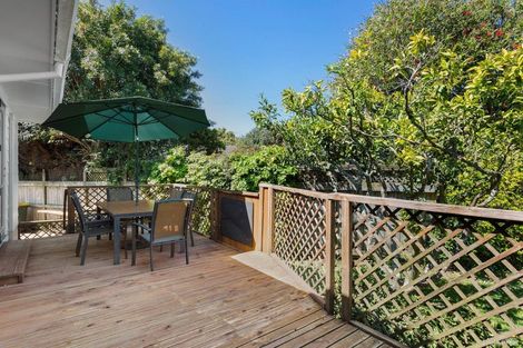 Photo of property in 33b Beach Road, Te Atatu Peninsula, Auckland, 0610