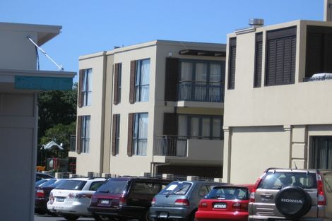 Photo of property in 419a Beach Road, Mairangi Bay, Auckland, 0630