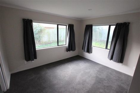 Photo of property in 94a Palmers Road, Clendon Park, Auckland, 2103