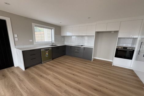 Photo of property in 42 Manu Place, Pinehill, Auckland, 0632