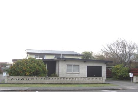 Photo of property in 2/205 Knight Street, Hastings, 4122