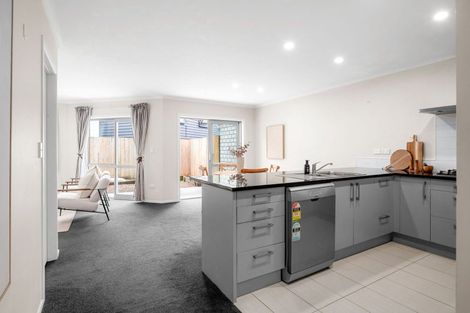 Photo of property in 4/19 Abbotsford Street, Whitiora, Hamilton, 3200