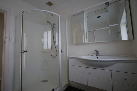 Photo of property in 5 Willis Avenue, Pukekohe, 2120