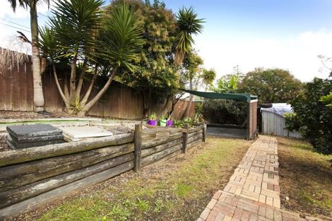 Photo of property in 306 Don Buck Road, Massey, Auckland, 0614