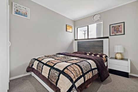 Photo of property in 1/277 Porchester Road, Takanini, 2112