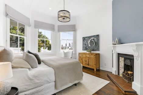 Photo of property in 43 Saint Georges Bay Road, Parnell, Auckland, 1052