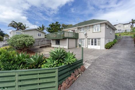 Photo of property in 1/47 Glencoe Road, Browns Bay, Auckland, 0630