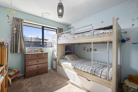 Photo of property in 13 Ash Avenue, Albert Town, Wanaka, 9305