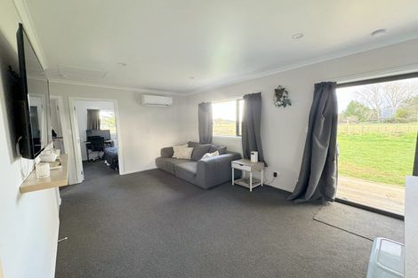 Photo of property in 32 Station Road, Ormondville, 4977