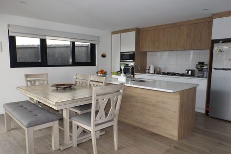 Photo of property in 148a Hutchinsons Road, Bucklands Beach, Auckland, 2014