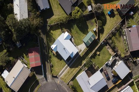 Photo of property in 9 Hewson Crescent, Otaki Beach, Otaki, 5512