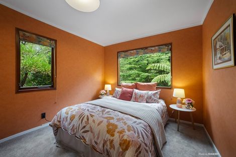 Photo of property in 30 Delhi Crescent, Khandallah, Wellington, 6035