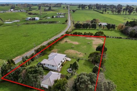 Photo of property in 203 Turangi Road, Motunui, Waitara, 4383