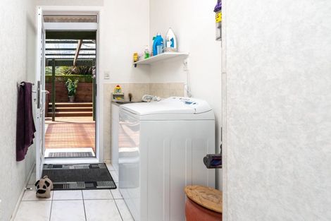 Photo of property in 8 Boscobel Lane, Tawa, Wellington, 5028