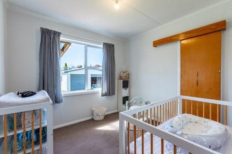 Photo of property in 11 Neptune Street, Dannevirke, 4930