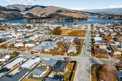 Photo of property in 53a Molyneux Avenue, Cromwell, 9310