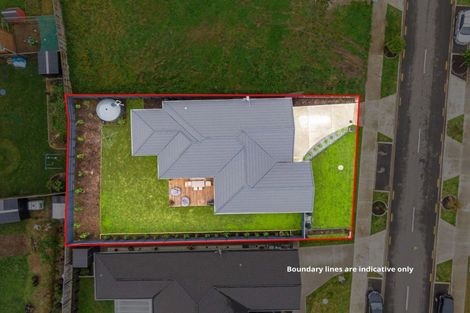 Photo of property in 8 Tahuna Minhinnick Drive, Glenbrook, Waiuku, 2681