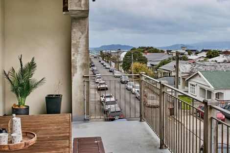 Photo of property in 4/44 Bay Street, Petone, Lower Hutt, 5012