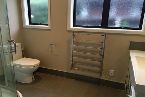 Photo of property in 2/368 Yaldhurst Road, Russley, Christchurch, 8042