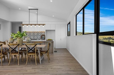 Photo of property in 8 Kapuka Lane, Kennedys Bush, Christchurch, 8025