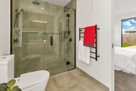 Photo of property in 10 Valour Drive, Rangiora, 7400