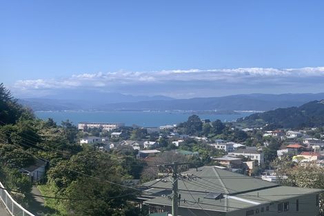 Photo of property in 77 Todman Street, Brooklyn, Wellington, 6021