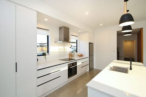 Photo of property in 22 Awatira Drive, Papamoa Beach, Papamoa, 3118