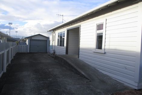 Photo of property in 42 Durham Street, Levin, 5510
