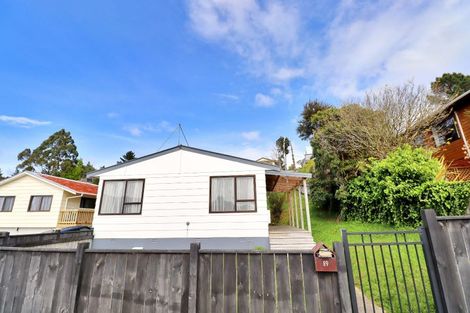 Photo of property in 89 Logie Street, Stokes Valley, Lower Hutt, 5019
