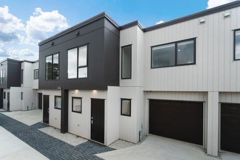 Photo of property in 64d Union Road, Howick, Auckland, 2014
